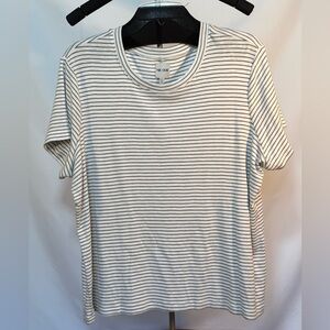 NIC+ZOE Olive and White Striped Tee Women’s XXL